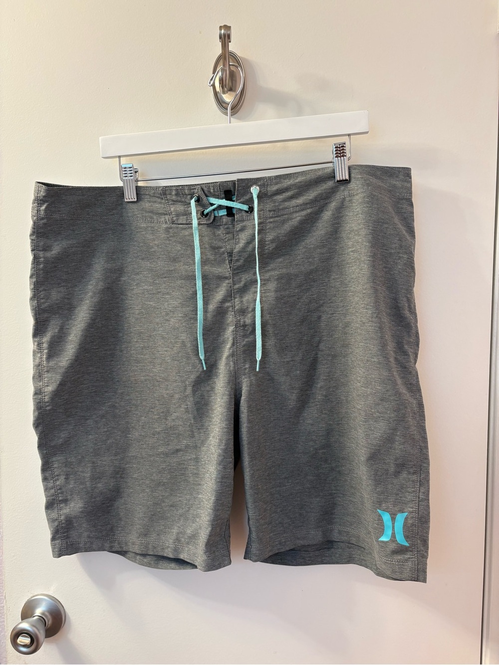 Hurley Men’s Charcoal Board Shorts with Teal Accents